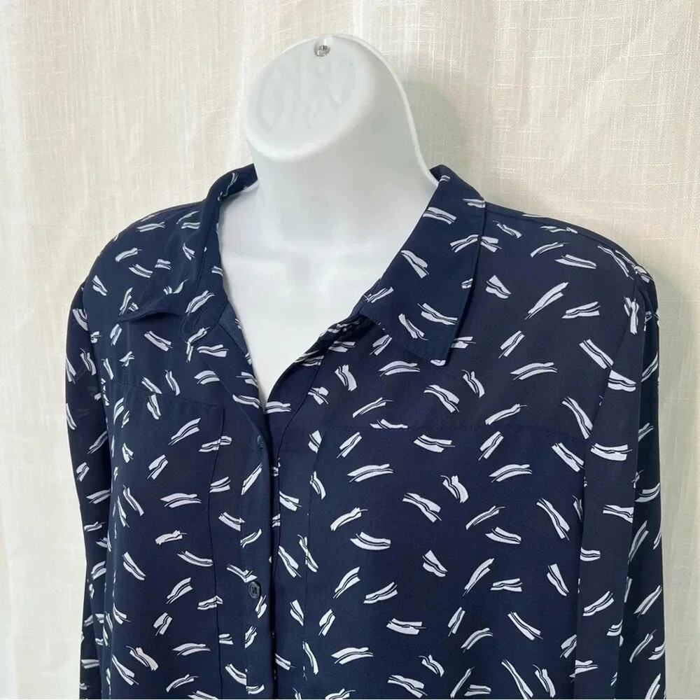Alfani Lightweight Button Front Navy Abstract Pat… - image 2